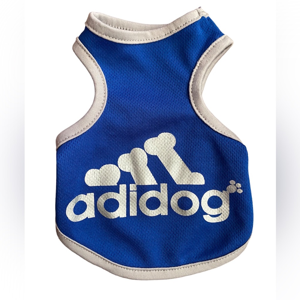ADIDOG t shirt size small in blue & gray NWOT never worn. Great condition